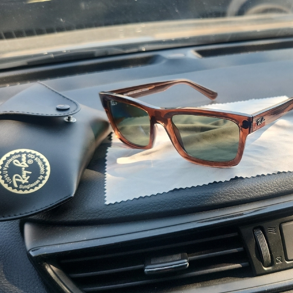 Ray-Ban Tortoise Shell Sunglasses - Picture 4 of 6